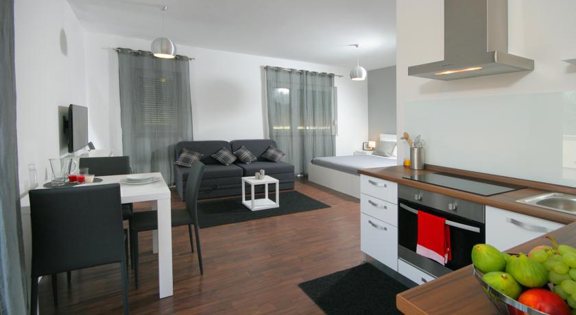 Charm Apartments And Rooms トロギール 部屋 写真